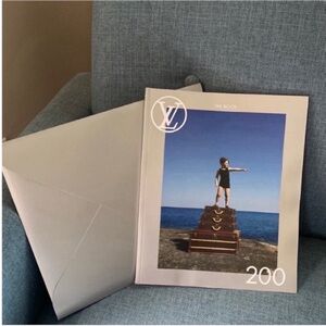 Louis Vuitton Limited Edition LV MAGAZINE Catalog THE BOOK #200.